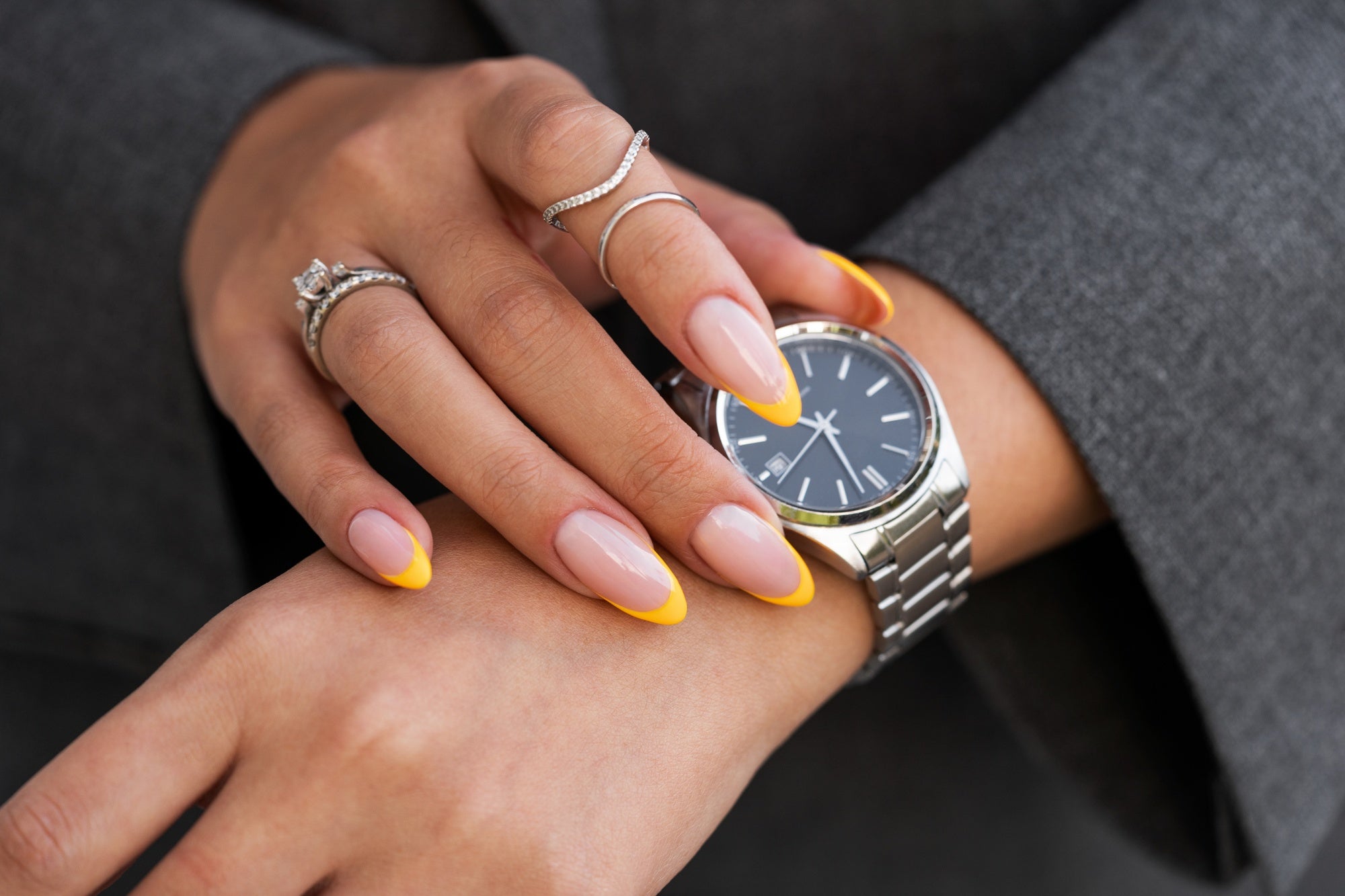 L'Orologio da Donna: Non Solo Tempo, ma una Vera Dichiarazione di Stile