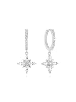 Eva-Marie – Delicati orecchini in oro dalla forma fluida.