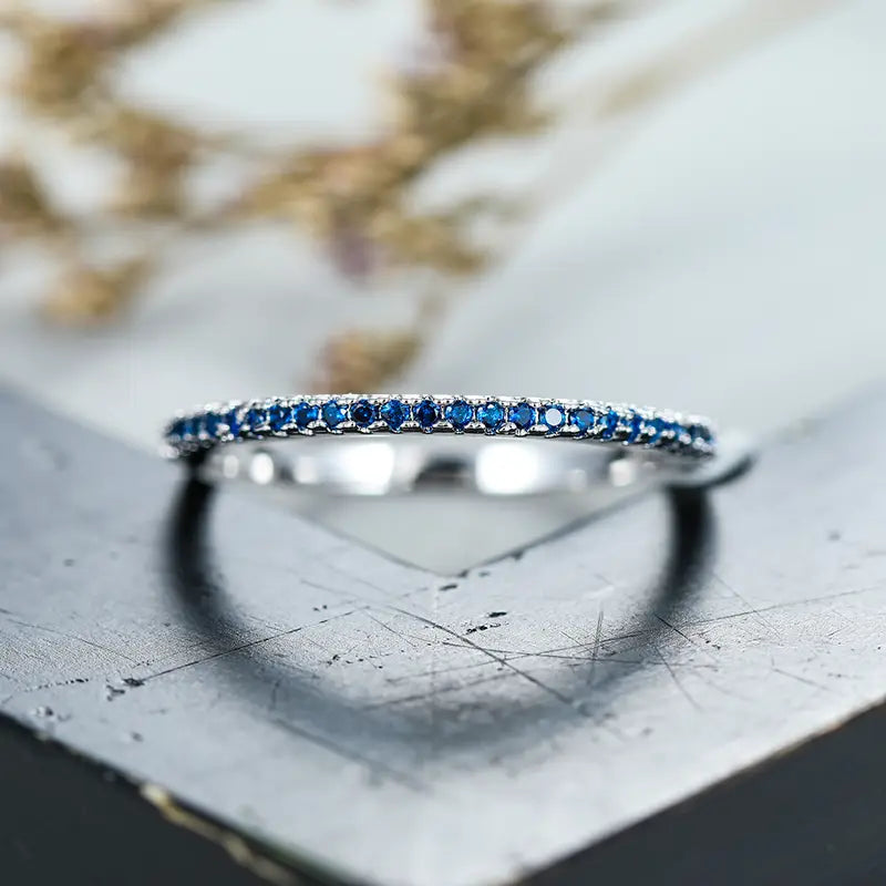 Marleen – Delicato bracciale con decorazione in zaffiro.