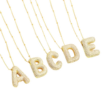Collana con ciondoli a forma di lettere