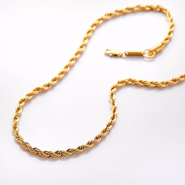 Helena – Collana dorata con decorazione punteggiata