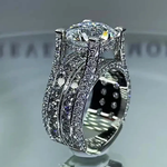 Jasmin – Anello con diamanti lucidi e montatura vintage