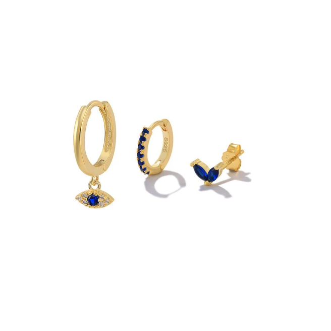Leandra – Orecchini in oro dalla forma raffinata.