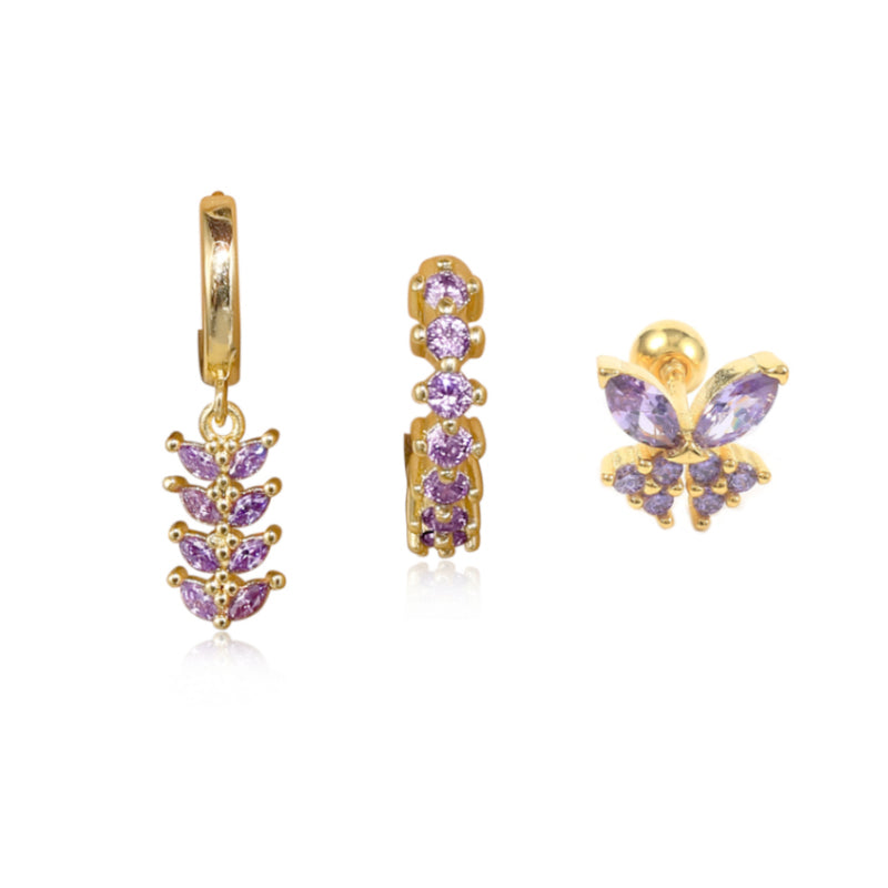 Isabela – Delicati orecchini in oro dalla forma geometrica.