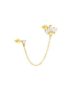Daniela – Delicati orecchini in oro dalla forma fluida.