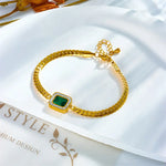 Emilia – Braccialetti di smeraldo