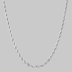 Helena – Collana dorata con decorazione punteggiata