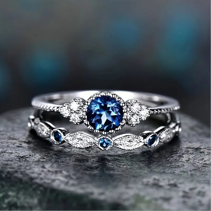 Carina – Anello in argento dal design giocoso