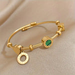 Annika – Bracciale in oro con maglie delicate.