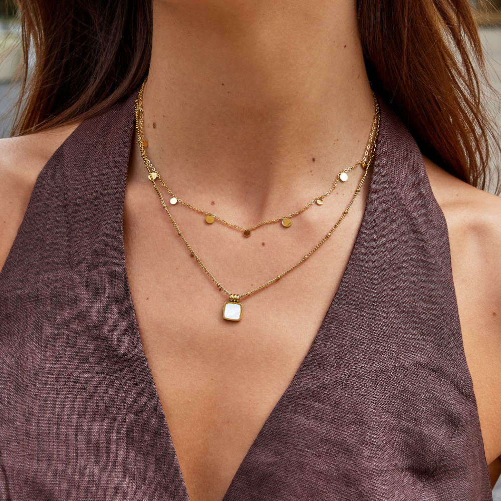 Petra – Collana dorata con mini cristalli