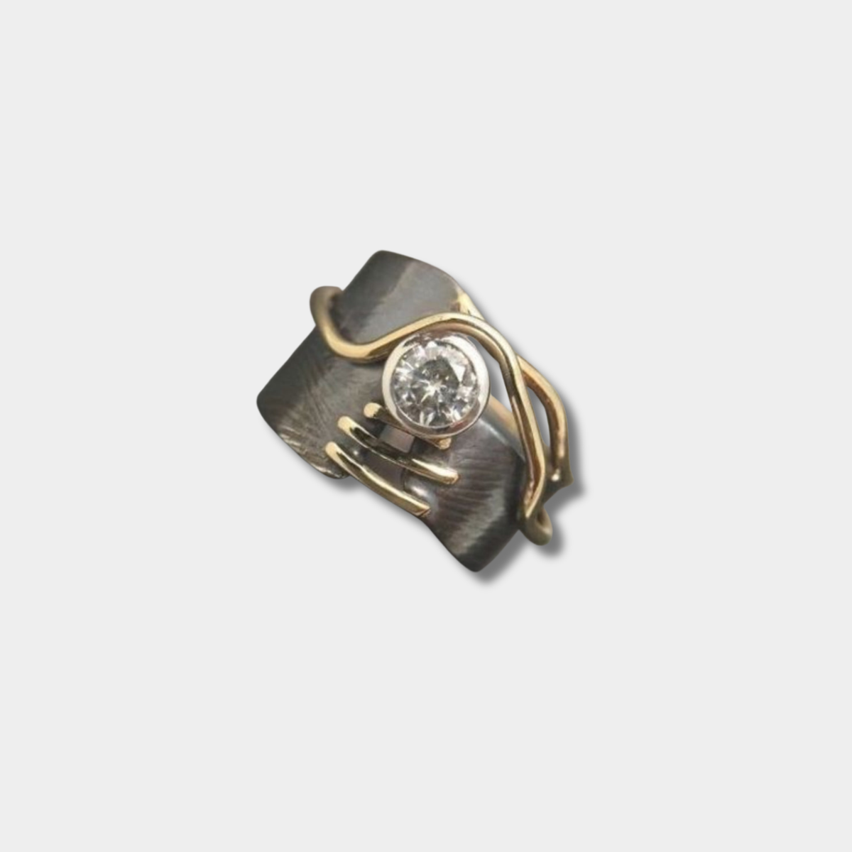 Laura - Anello vintage in argento scuro con zirconi