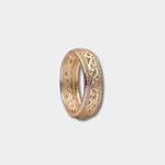 Kerstin – Anello dorato liscio e cavo