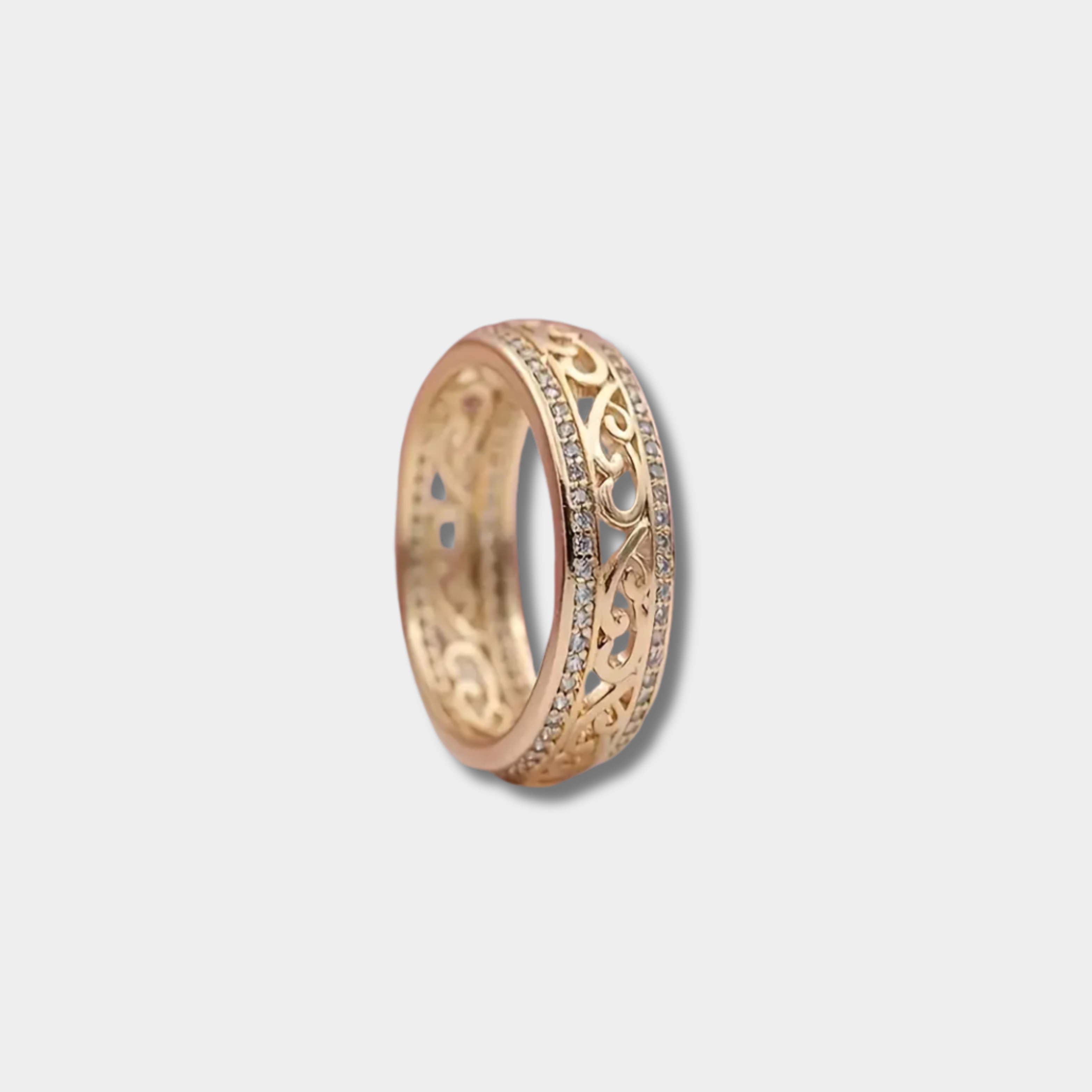Kerstin – Anello dorato liscio e cavo