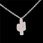 Amira – Collana dorata con pendente a forma di cactus