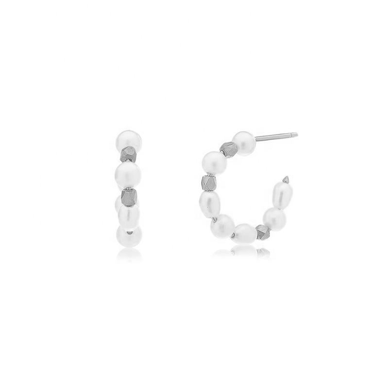 Ursula – Collana importante con perle.