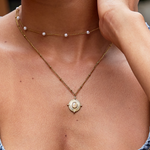 Juliane – Collana dorata con delicato dettaglio circolare
