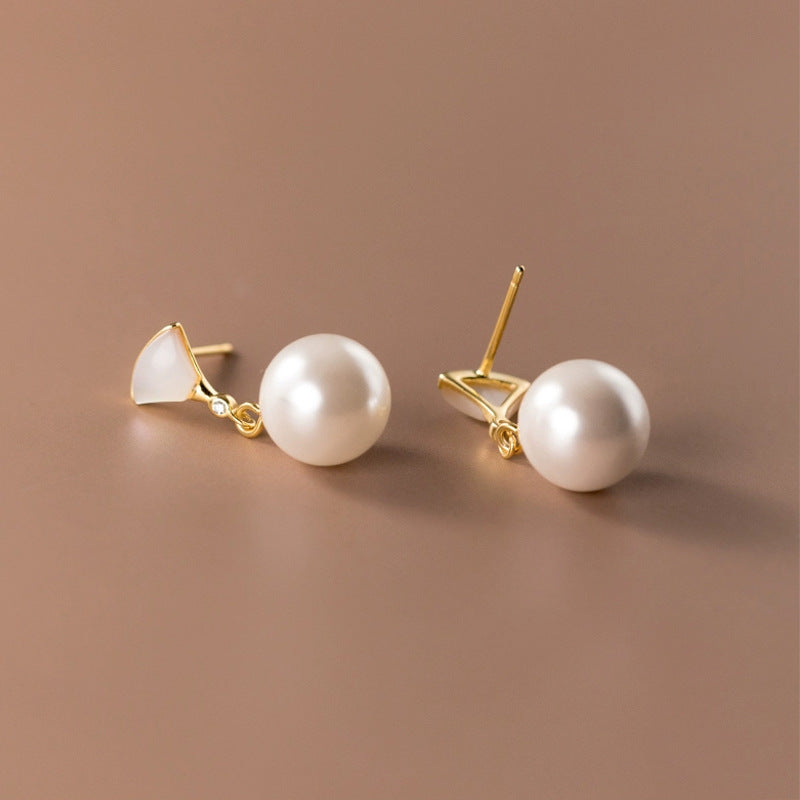 Lore – Orecchini dorati con perle