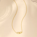Carina – Collana delicata in argento con piccolo pendente circolare