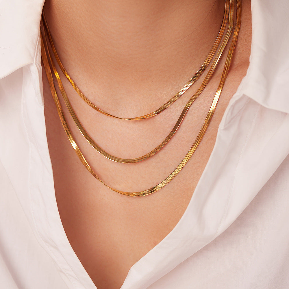 Sofie – Catenina multistrato in delicato oro