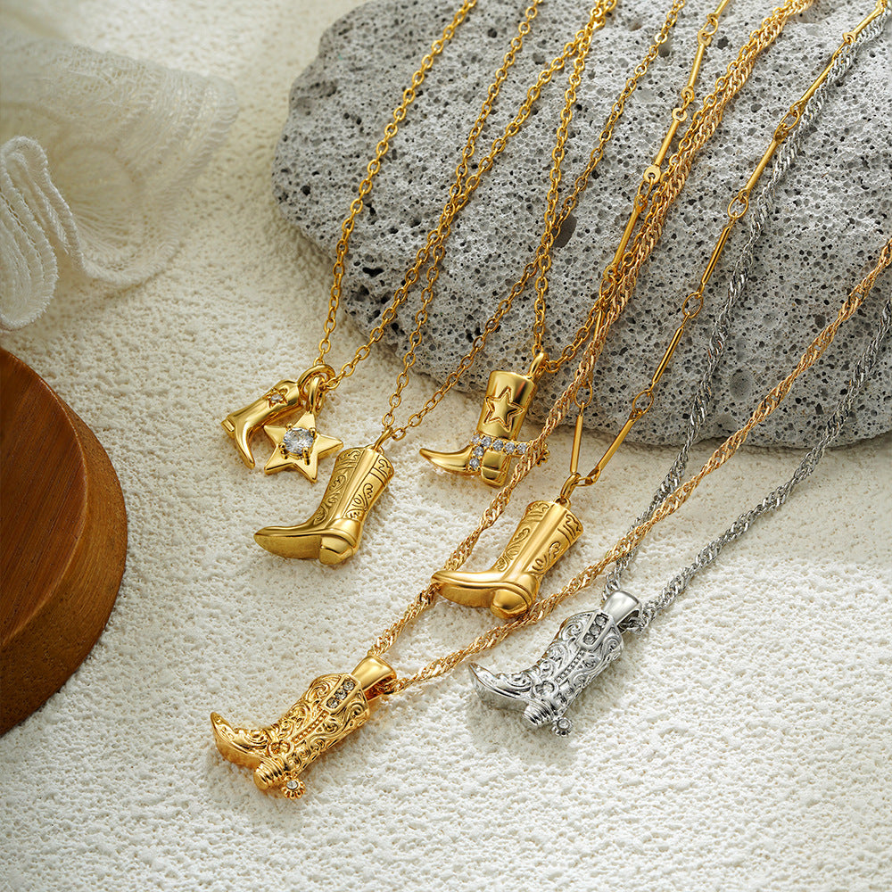 Johana – Delicata collana con incantevoli pendenti in oro.