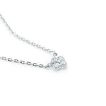 Klara – Collana in argento minimalista con pendente