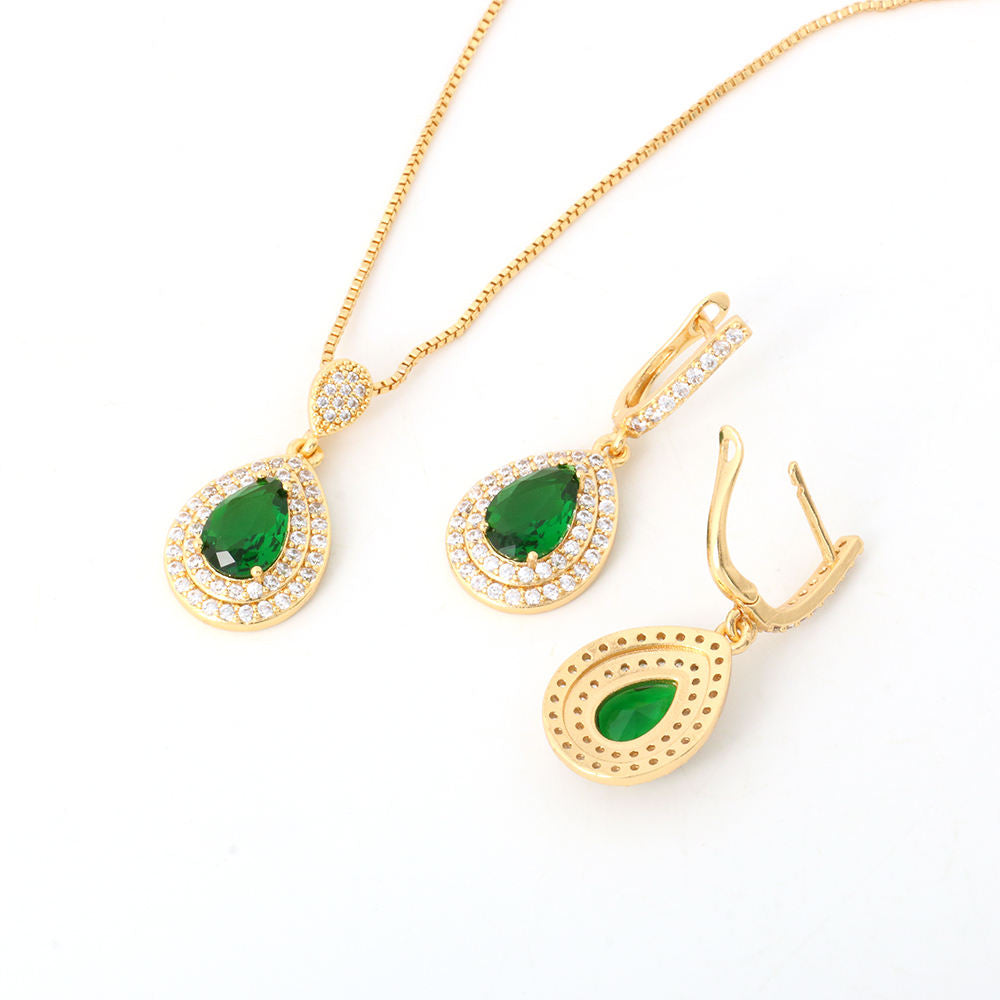Elina – Collana con pendente di smeraldo.
