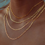 Valerie – Collana dorata con struttura semplice a maglie