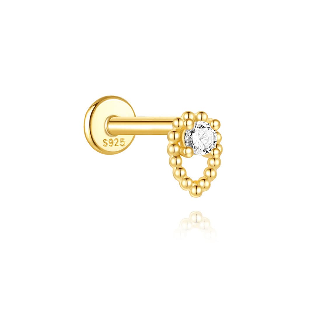 Marlena – Orecchini in oro dal carattere luminoso.