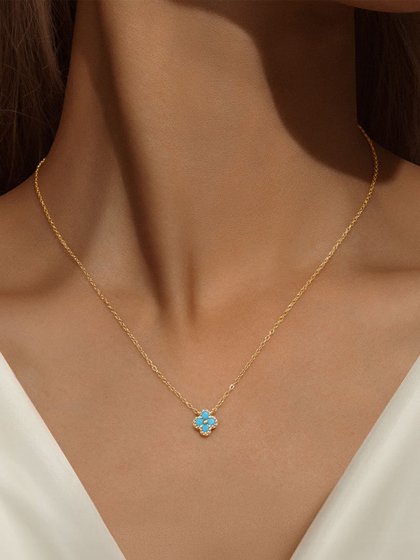 Marlena – Collana corta in argento con dettaglio geometrico