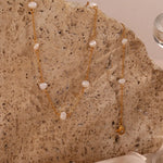 Greta – Collana dorata con delicati puntini