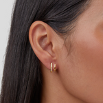 Sabina – Cerchi dorati con twist geometrico