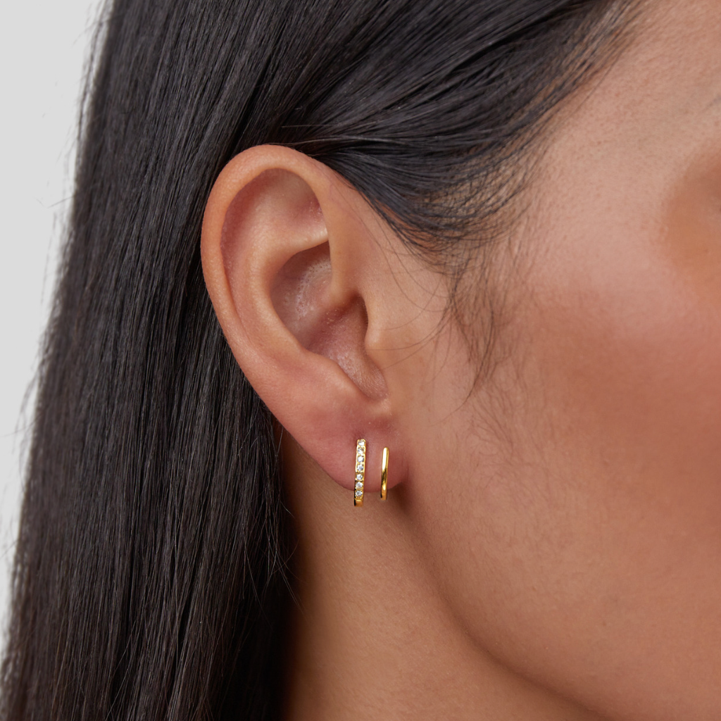 Sabina – Cerchi dorati con twist geometrico