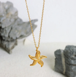 Francesca – Collana dorata con stella pendente