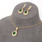 Elina – Collana con pendente di smeraldo.