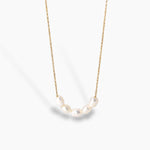 Juliana – Collana dorata dalla struttura minimalista