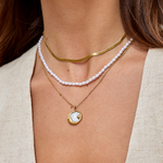 Luzia – Collana dorata a serpente con delicata lucentezza