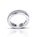 Maren – Anello in argento con diamanti e fascia stretta.