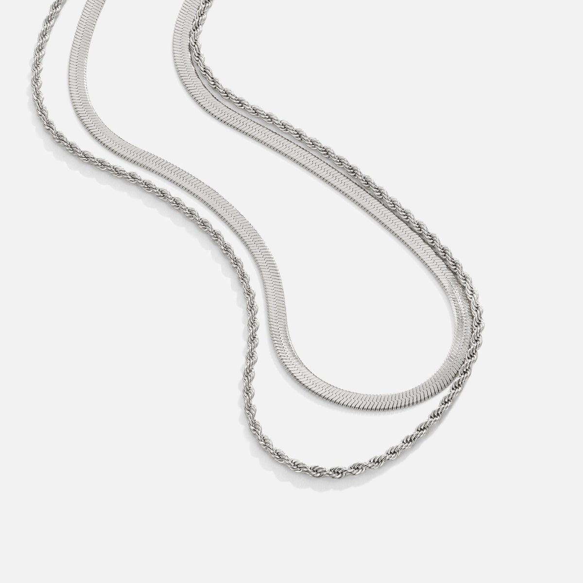 Sabina – Collana dorata con pendente circolare
