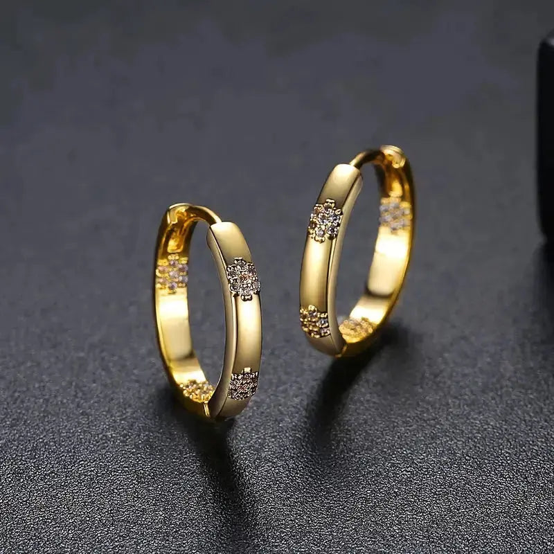 Aurelie - Orecchini vintage a forma di fiore in oro
