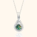 Amélie – Collana in argento con pendente in smeraldo.