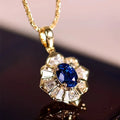 Amélie – Collana con pendente in zaffiro sfaccettato.