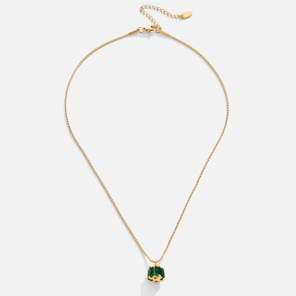 Kateřina – Collana in oro con pietra verde.