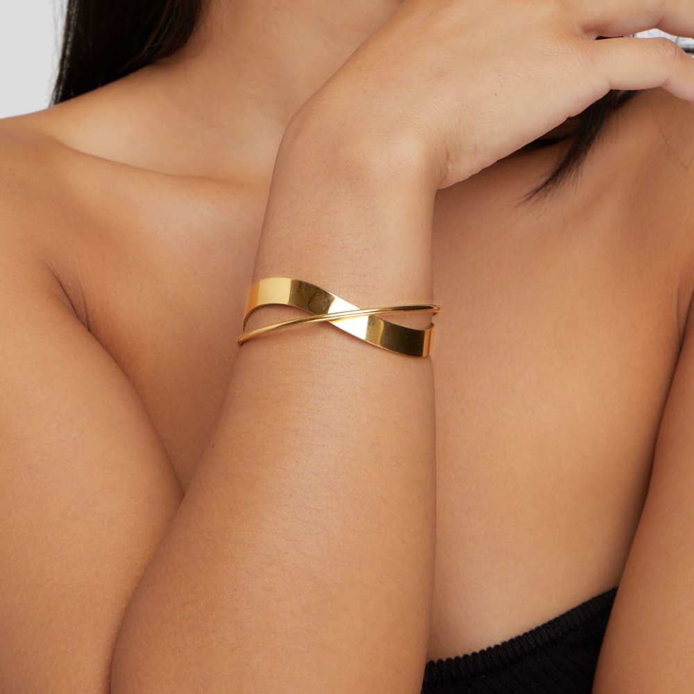 Bracciale Eva realizzato in oro unico