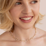 Josefina – Collana dorata con struttura organica