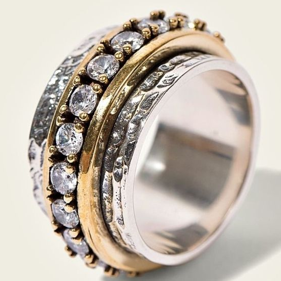 Anello vintage fatto a mano in oro e argento