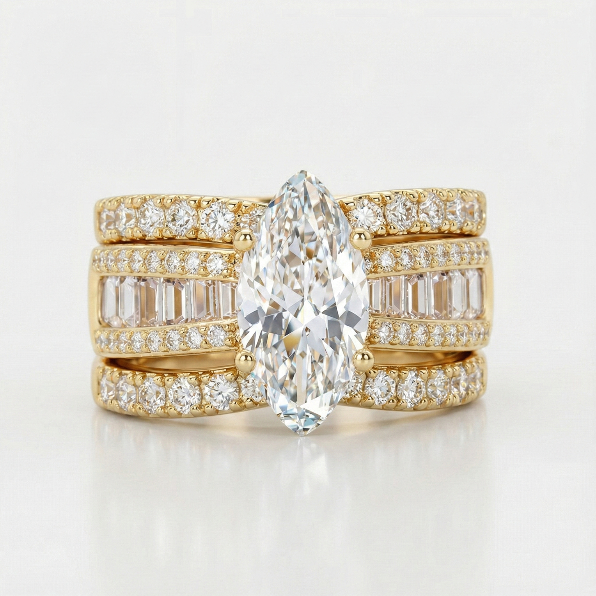 Veronika – Anello con diamanti e dettagli in oro.