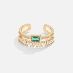 Sabina – Anello placcato oro con accenti verde smeraldo.