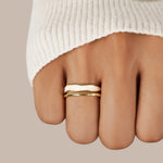 Beatrix – Anello in oro dalla silhouette semplice