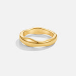 Emilia – Anello di fidanzamento con forma chiara e strutturata