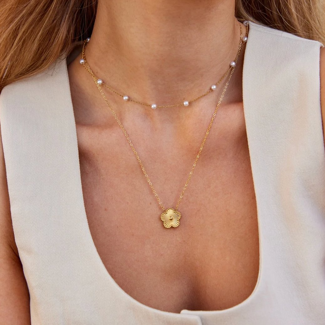 Miriam – Collana in oro dalla lunghezza armoniosa.